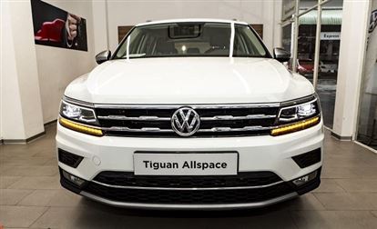 Đánh giá Tiguan Allspace với Peugeot 5008