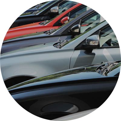 Tìm kiếm dòng xe ưa thích + Lái thử